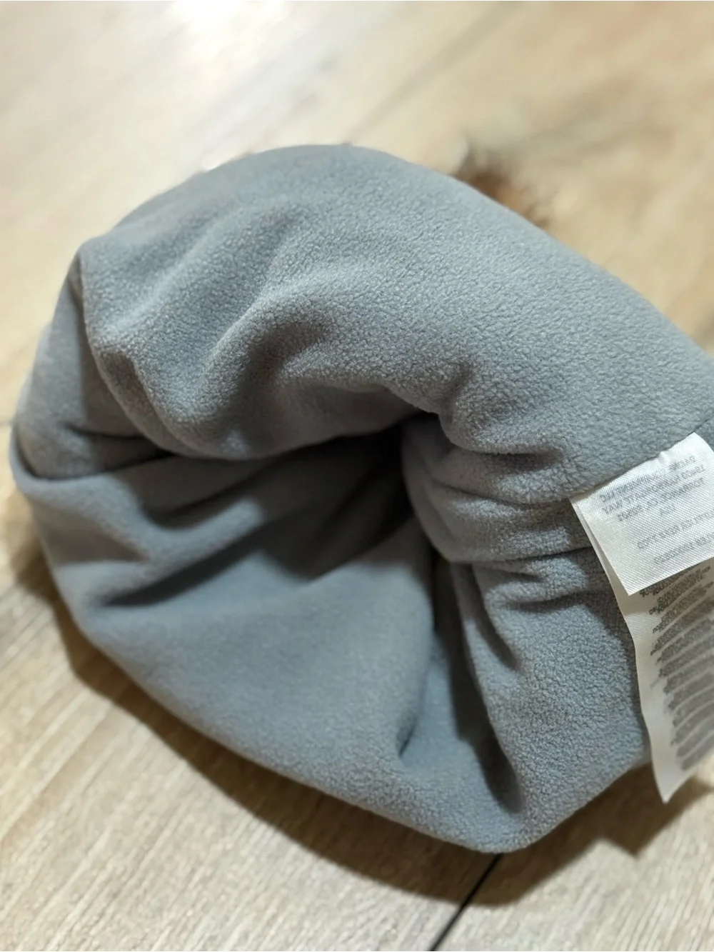 Dakine Gray Knit Beanie Faux Fur Pom Fleece Lined Hat Ski Snowboard